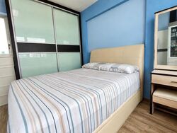 Blk 428A Floral Spring @ Yishun (Yishun), HDB 4 Rooms #636940231